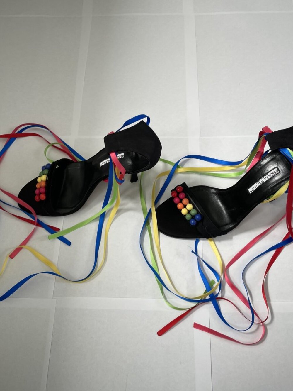 Hollywould Rainbow Ribbon Beaded Ankle Wrap Vintage Y2K Heels 8 Sandals Black - Picture 3 of 16